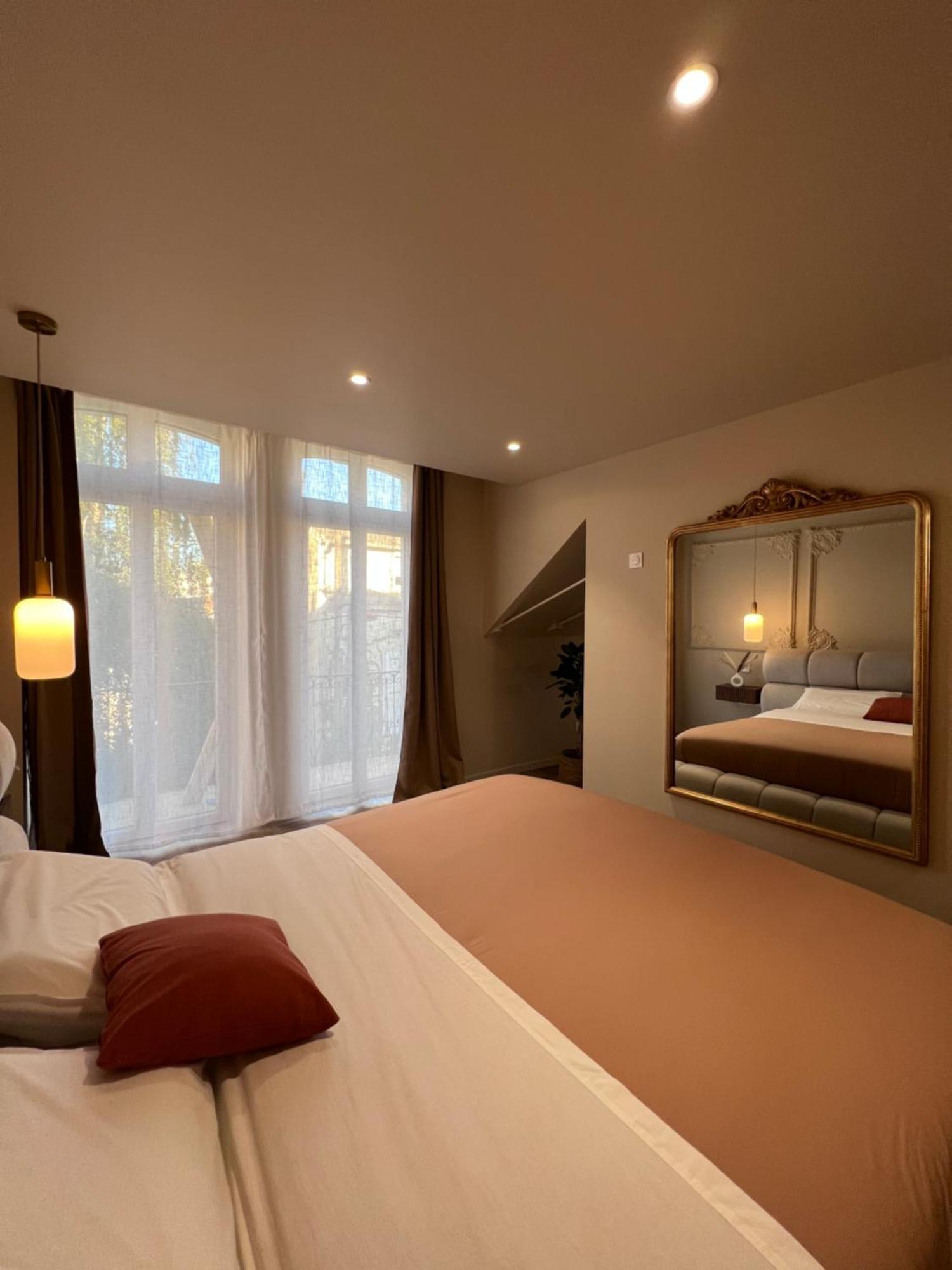 Eden Room - Luxe, Balneo & Sauna Ле-Ман Экстерьер фото